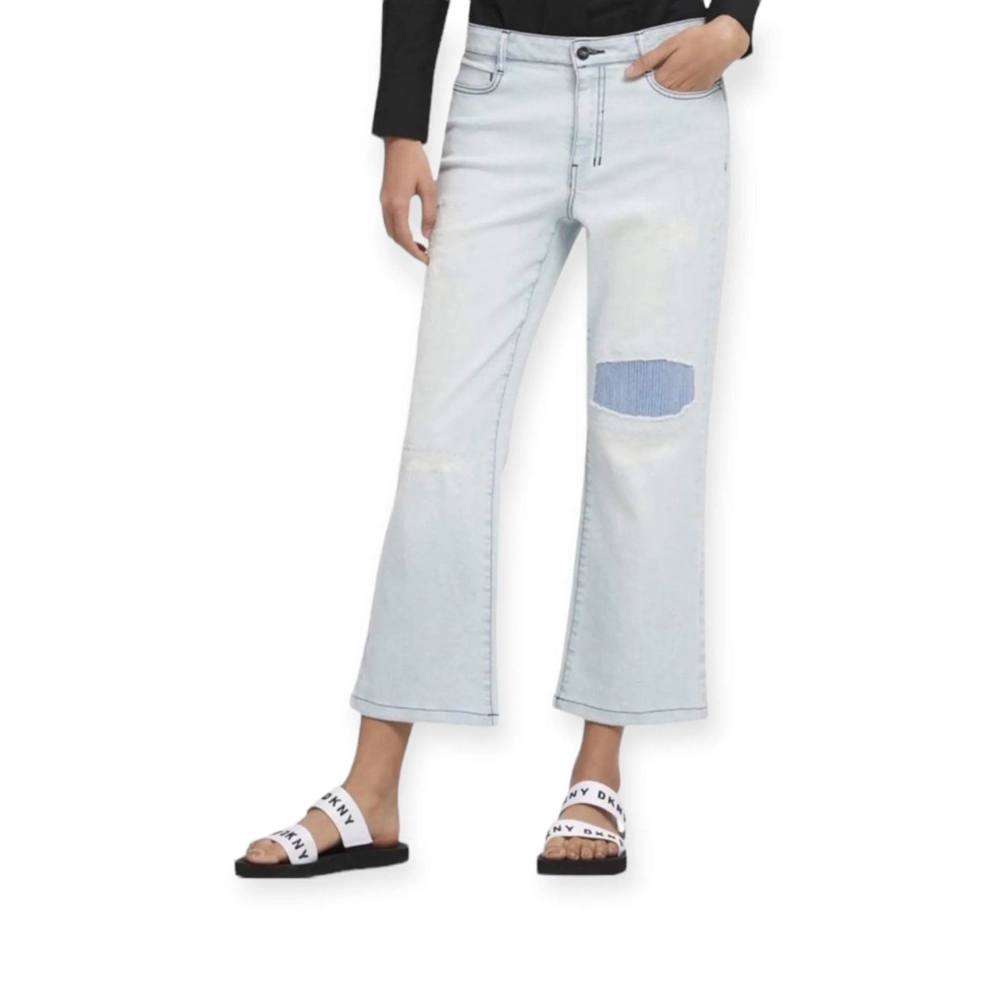 Mid Rise Denim Wide Legged Cropped Jeans