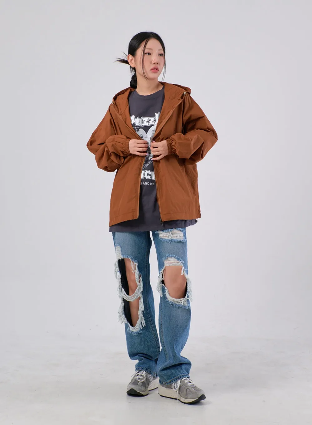 Ripped Knee Jeans IA305