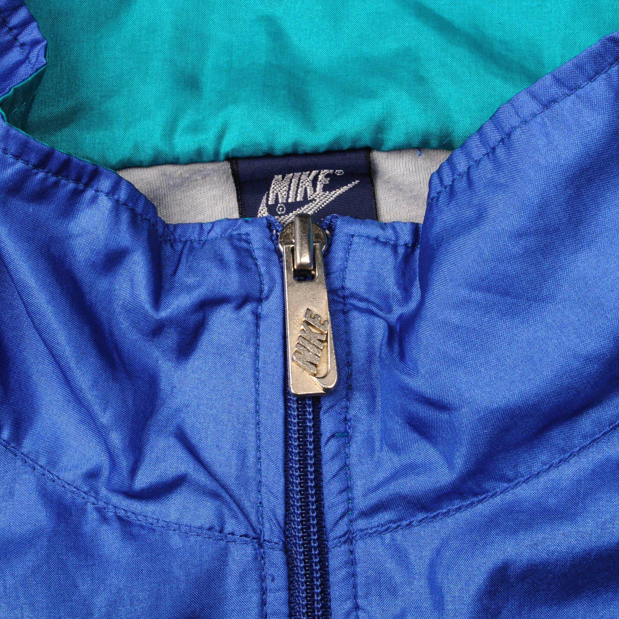 VINTAGE NIKE WINDBREAKER NYLON JACKET 1980S SIZE MEDIUM